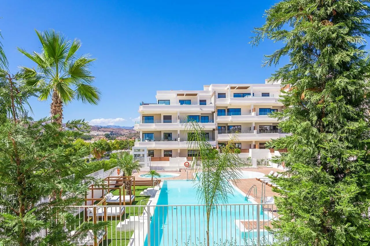 Vida Feliz: Beachside Luxury Apartment with Sea Views La Cala De Mijas